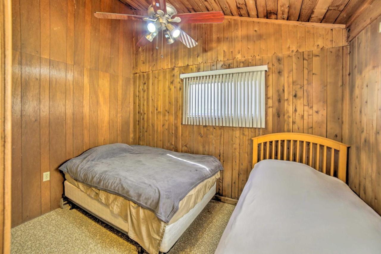 Cornell Home With Fire Pit And Hunting Access! Bagian luar foto